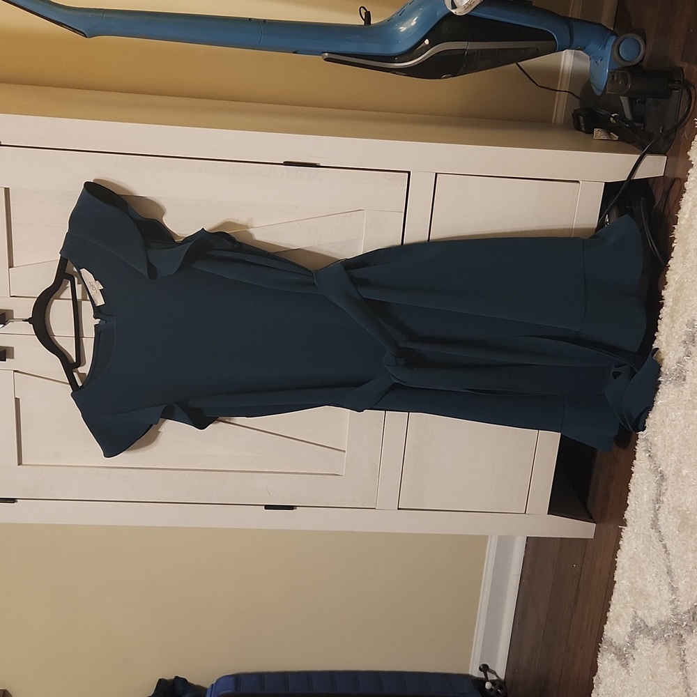 Loft ruffle sleeveless, dark teal color size 10